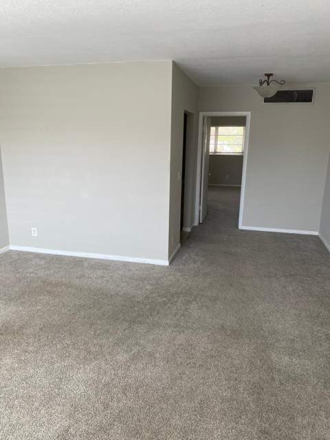 2303 S Federal Highway #19, Boynton Beach FL - photo 12 of 18