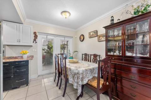 5713 NW 84th Terrace, Tamarac FL - photo 9 of 29