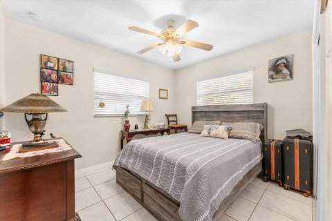 5713 NW 84th Terrace, Tamarac FL - photo 16 of 29