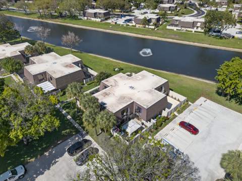 7811 78th Way, West Palm Beach FL - photo 7 of 61