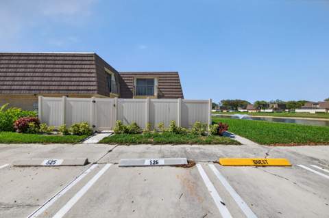 7811 78th Way, West Palm Beach FL - photo 13 of 61