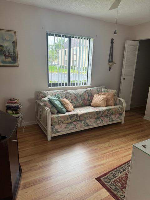 409 Pine Glen Lane #A-1, Greenacres FL - photo 21 of 38