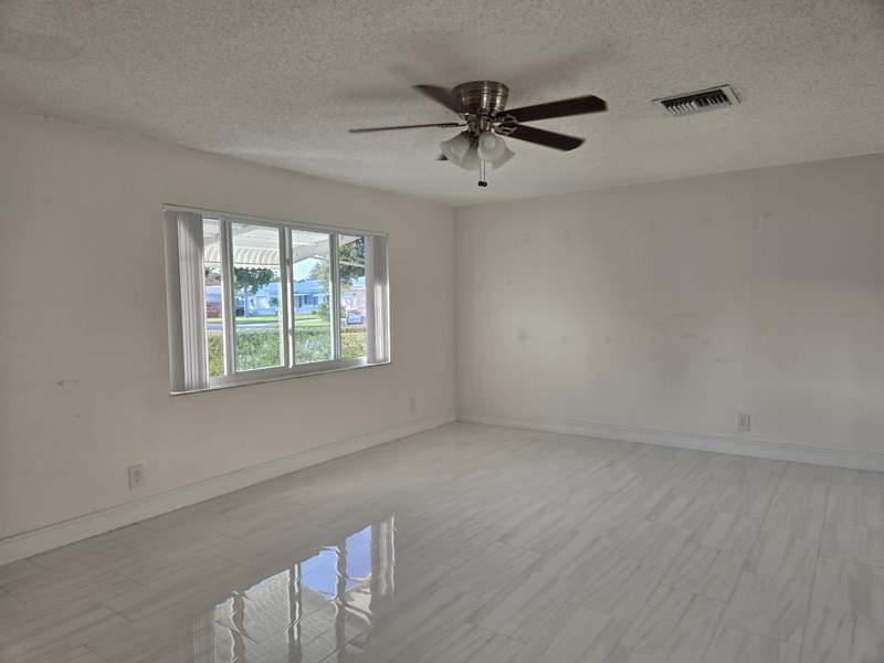 2 bedroom Single Family Residence at 1320 NW 82nd Avenue, Lauderdale West , Plantation — photo 3