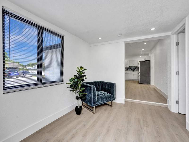 4 bedroom Single Family Residence at 3661 NE 8th Avenue, Oakland Park Second Add, Oakland Park — photo 3