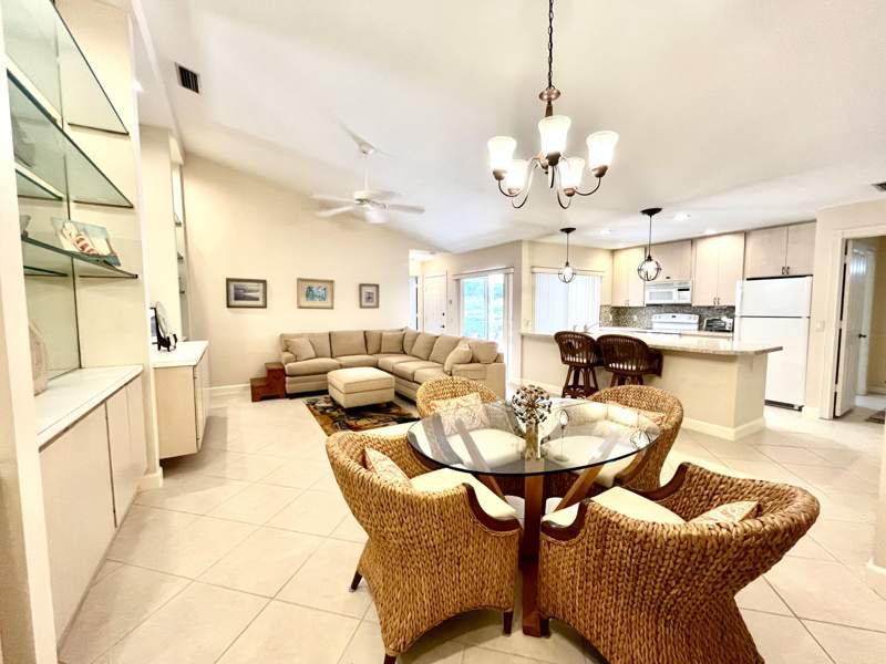 2 bedroom Townhouse at 604 Silverleaf Oak Court, Oaks-Sunterrace 1, Palm Beach Gardens — photo 5