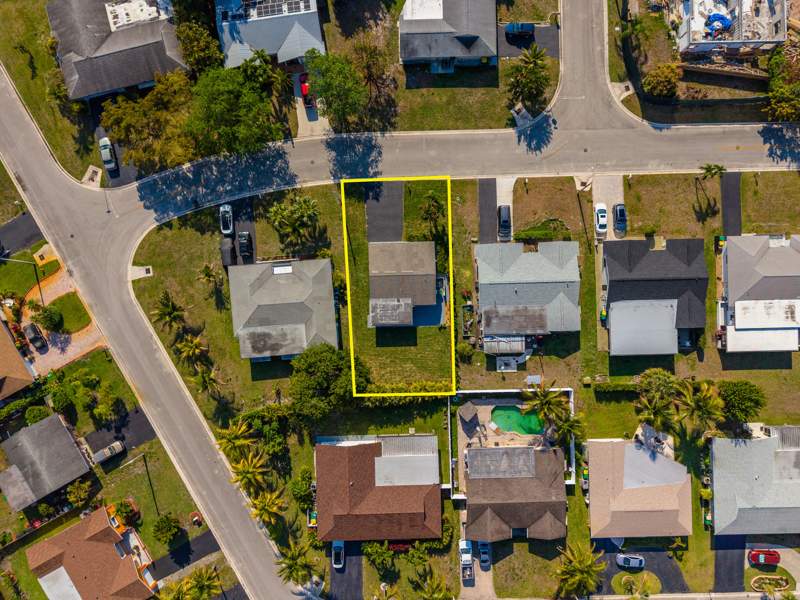 2 bedroom Single Family Residence at 8107 NW 96th Avenue, Westwood Community 5, Tamarac — photo 3