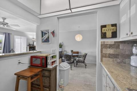 106 Camden, West Palm Beach FL - photo 17 of 54