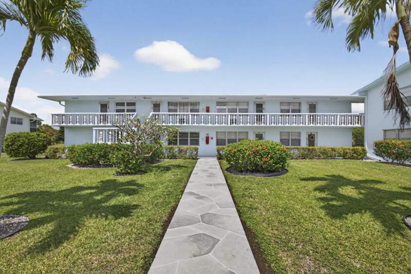 1 bedroom Condominium at 106 Camden, Camden Condos, West Palm Beach — photo 3