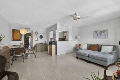 106 Camden, West Palm Beach FL - photo 9 of 54