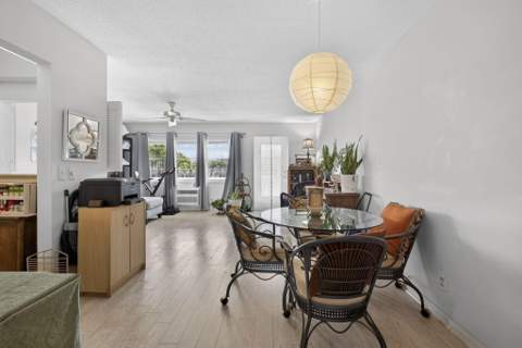 106 Camden, West Palm Beach FL - photo 19 of 54