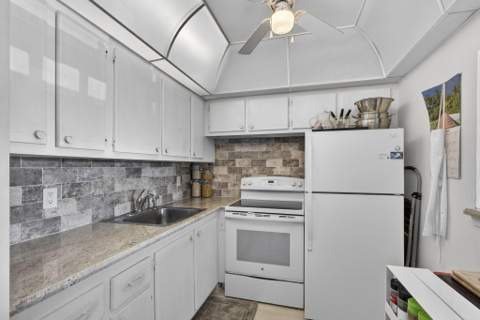 106 Camden, West Palm Beach FL - photo 15 of 54