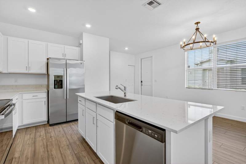3 bedroom Townhouse at 211 SE Woodbark Street, Veranda , Veranda Landing, Port St. Lucie — photo 3