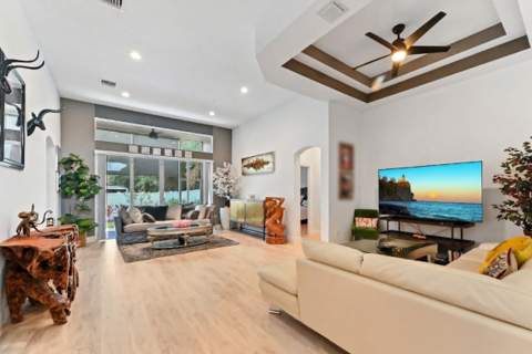 4453 N San Andros, West Palm Beach FL - photo 7 of 39