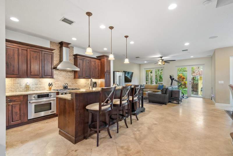 3 bedroom Single Family Residence at 218 N Palmway, Lake Worth Town Of, Lake Worth Beach — photo 5