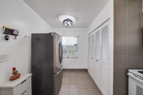 7301 NW 1st Street #402, Margate FL - photo 8 of 49