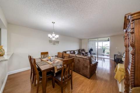 7301 NW 1st Street #402, Margate FL - photo 10 of 49