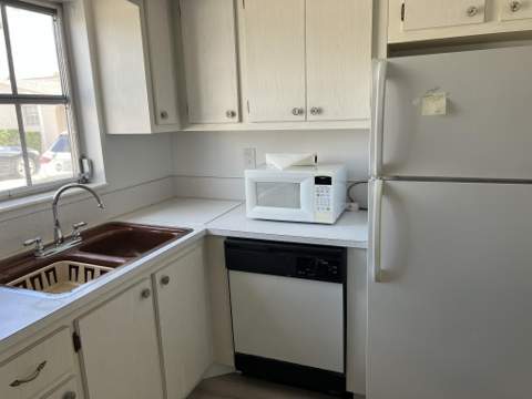 2736 Dudley Drive #I, West Palm Beach FL - photo 6 of 25