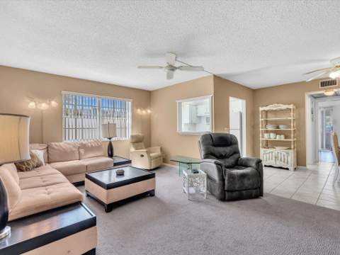 5 Markham A #A, Deerfield Beach FL - photo 6 of 53