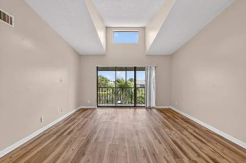 624 Sea Pine Way #B3, Greenacres FL - photo 9 of 50