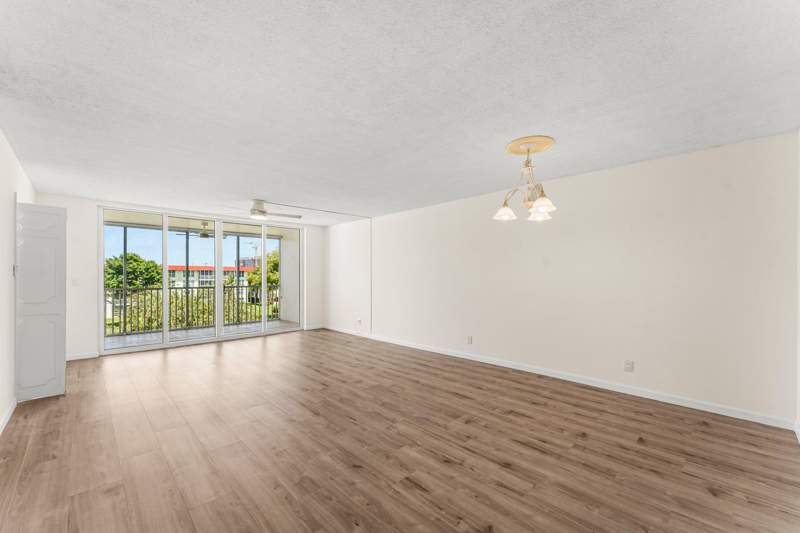 3 bedroom Condominium at 3100 NE 48th Court #415, Palm-Aire At Coral Key, Lighthouse Point — photo 3