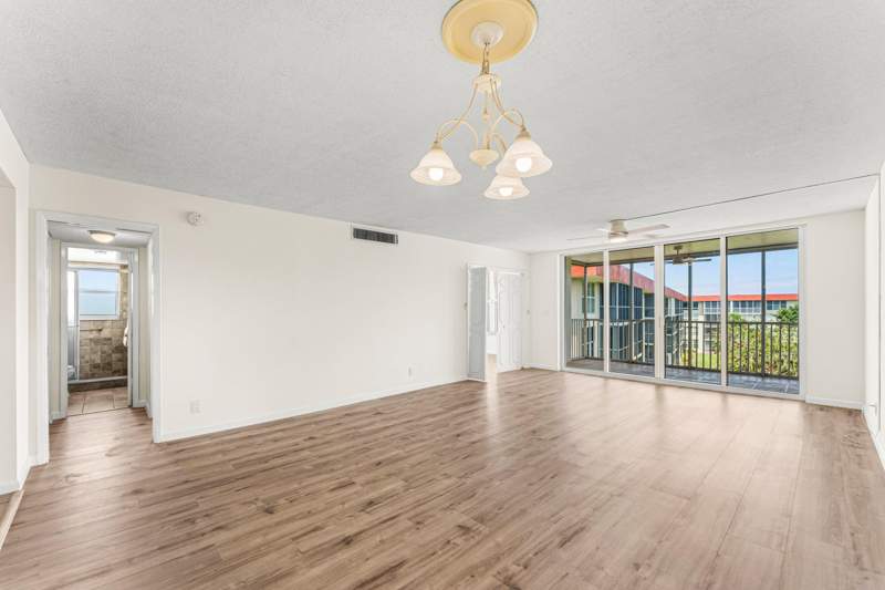 3 bedroom Condominium at 3100 NE 48th Court #415, Palm-Aire At Coral Key, Lighthouse Point — photo 4