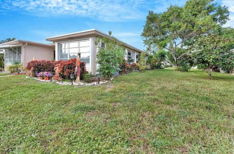 1232 Club Drive #D, Delray Beach FL - photo 7 of 25