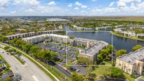 7623 Southampton Terrace #102, Tamarac FL - photo 8 of 61