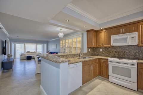 380 NW 67th Street #Apt 101, Boca Raton FL - photo 6 of 44