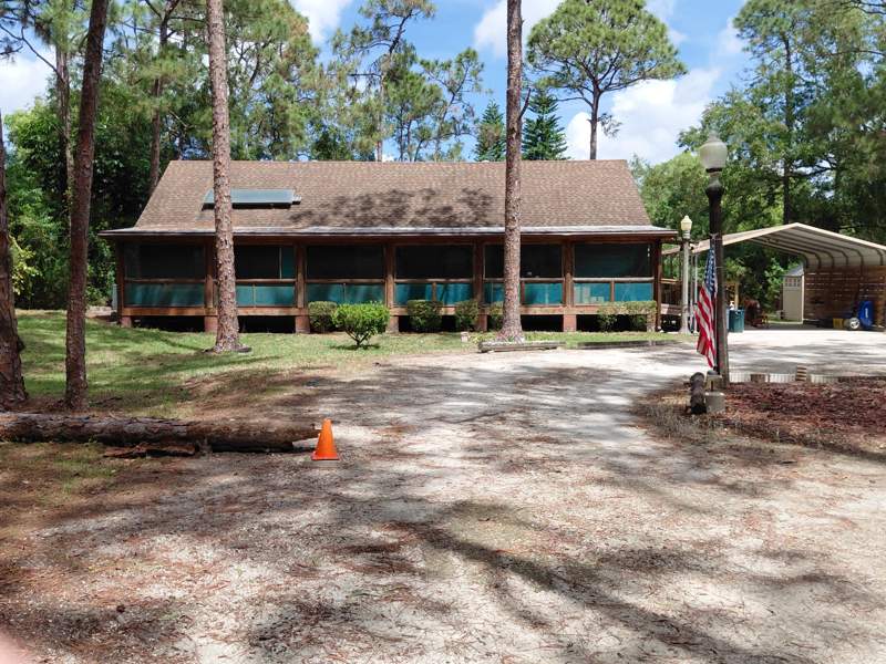 2 bedroom Single Family Residence at 11615 Sunset Boulevard, The Acreage, The Acreage — photo 2