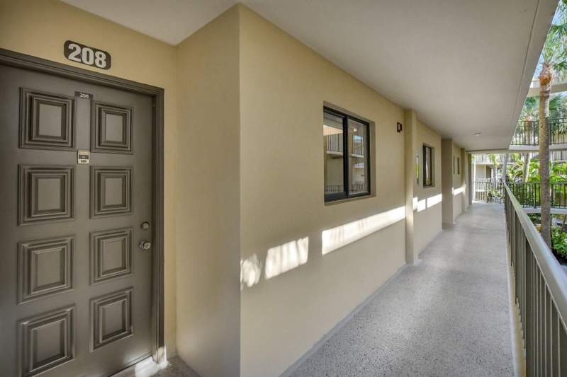 2 bedroom Condominium at 5340 Las Verdes Circle #208, Dogwood Condo, Delray Beach — photo 3