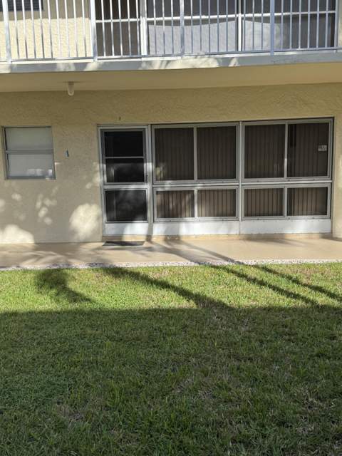 632 Snug Harbor Drive #D2, Boynton Beach FL - photo 7 of 39