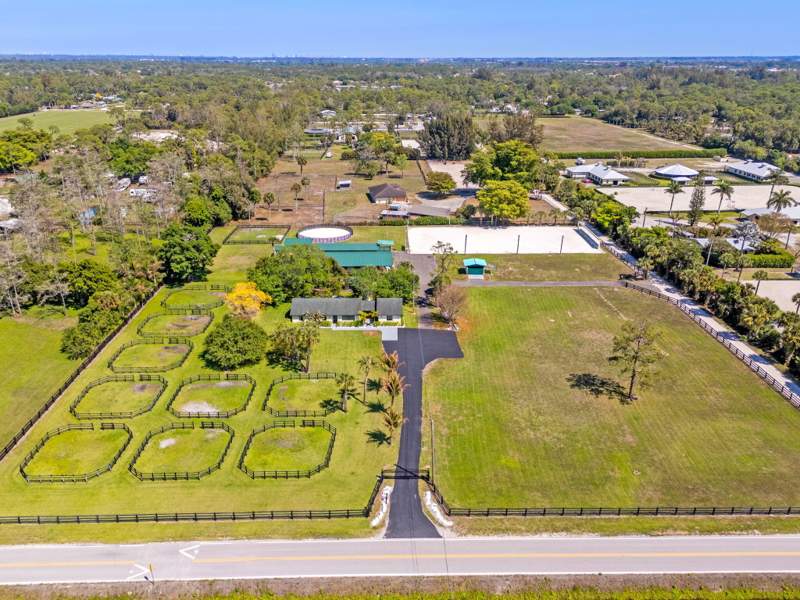 4 bedroom Single Family Residence at 1230 F Road, Loxahatchee Groves, Loxahatchee Groves — photo 2
