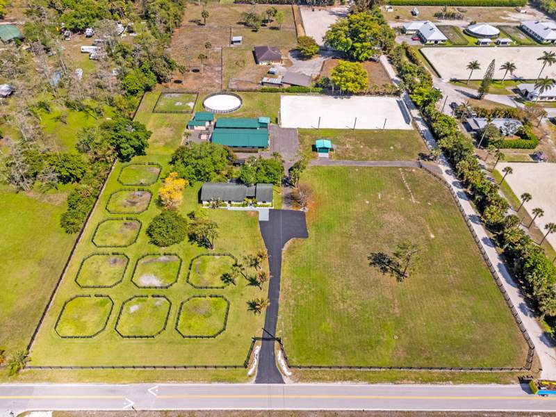 4 bedroom Single Family Residence at 1230 F Road, Loxahatchee Groves, Loxahatchee Groves — photo 3