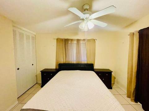 5051 W Oakland Park Boulevard #Unit E212, Lauderdale Lakes FL - photo 8 of 23