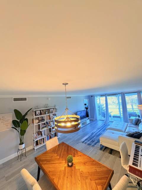 605 Oaks Drive #304, Pompano Beach FL - photo 11 of 28