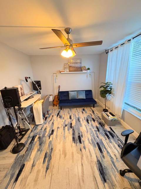 605 Oaks Drive #304, Pompano Beach FL - photo 12 of 28