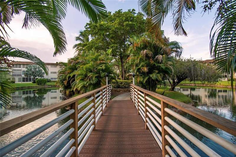 1 bedroom Condominium at 5171 W Oakland Park Boulevard #207, Petunia Gardens Condo, Lauderdale Lakes — photo 3