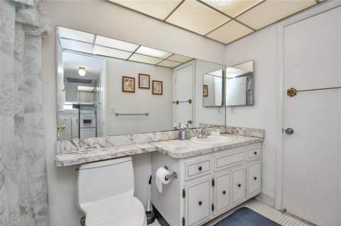 5171 W Oakland Park Boulevard #207, Lauderdale Lakes FL - photo 10 of 32