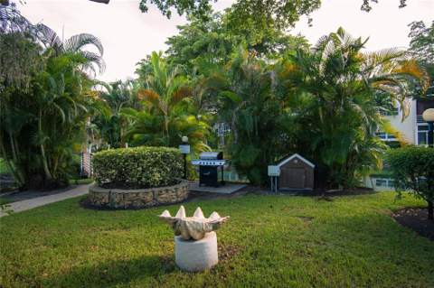5171 W Oakland Park Boulevard #207, Lauderdale Lakes FL - photo 20 of 32