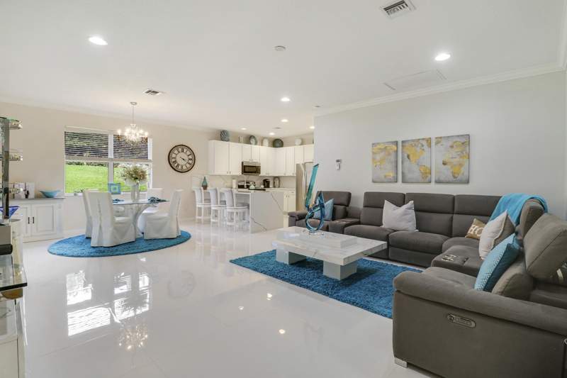 2 bedroom Villa at 10118 SW Canossa Way, Verano Pud No 1, Port St. Lucie — photo 5