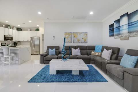 10118 SW Canossa Way, Port St. Lucie FL - photo 8 of 72