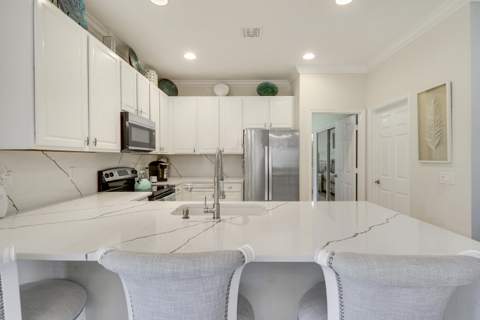 10118 SW Canossa Way, Port St. Lucie FL - photo 11 of 72