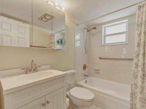 9810 Marina Boulevard #1136, Boca Raton FL - photo 15 of 35