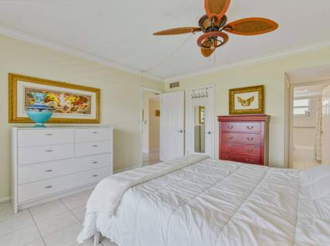 9810 Marina Boulevard #1136, Boca Raton FL - photo 13 of 35
