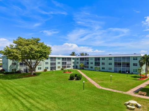 9810 Marina Boulevard #1136, Boca Raton FL - photo 24 of 35