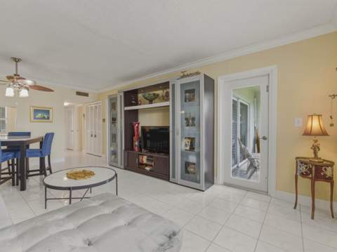 9810 Marina Boulevard #1136, Boca Raton FL - photo 11 of 35
