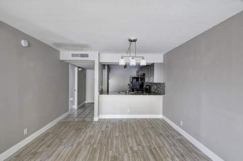 14 Royal Palm Way #2050, Boca Raton FL - photo 13 of 44