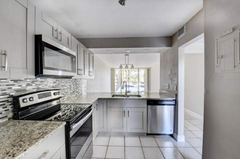 14 Royal Palm Way #2050, Boca Raton FL - photo 8 of 44