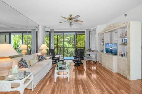 221 NE Plantation Road #316, Hutchinson Island FL - photo 10 of 31