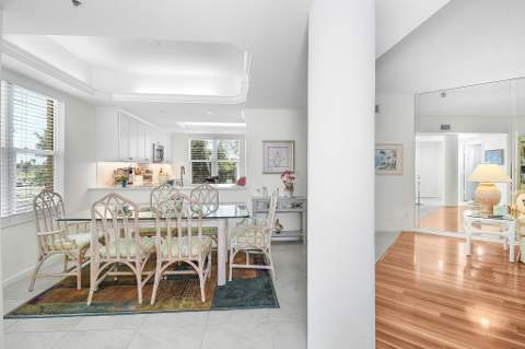 221 NE Plantation Road #316, Hutchinson Island FL - photo 12 of 31